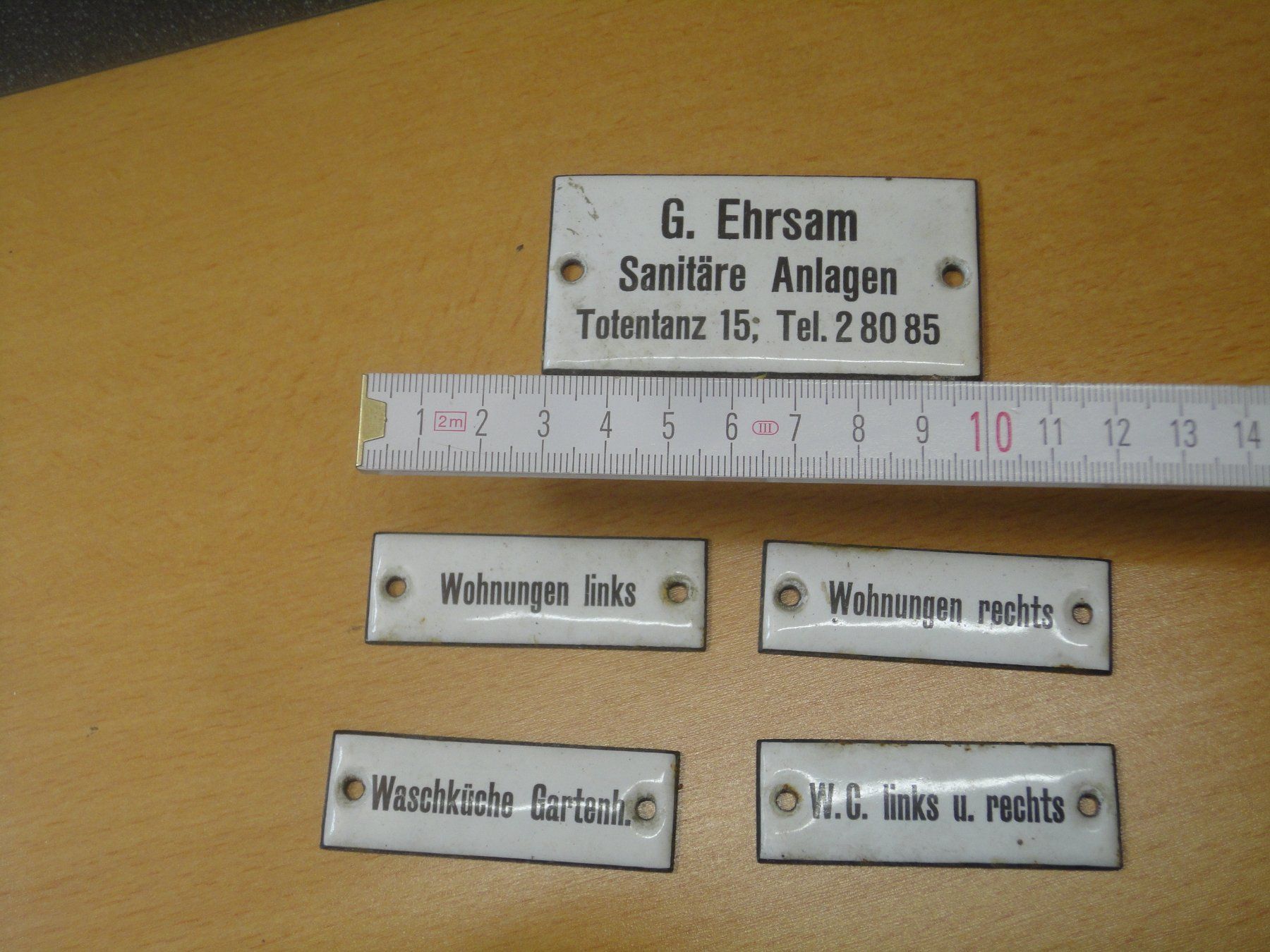 Schilder: Emaille Schilder eines alten Hauses Basel – Gebraucht aus Gelterkinden von Gimbo2 1