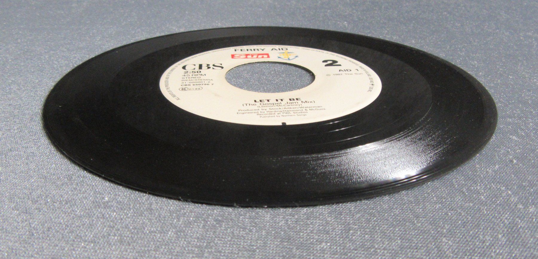 Dischi in vinile: Ferry Aid - Let it be - Single ab CHF 1.00 – Usato da Auenstein venduto da Padabimbim 3