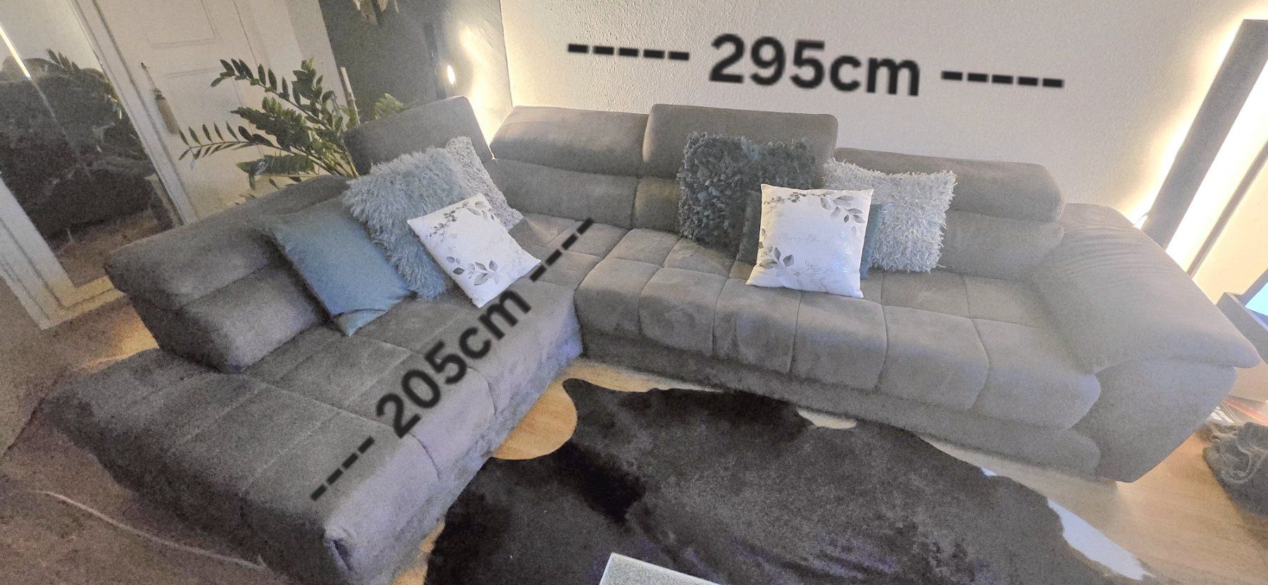 Mömax Sofas: Ecksofa Anthrazit / Alcántara Imitat mit Bettfunktion – Gebraucht aus Zürich von WRXSTI66 1