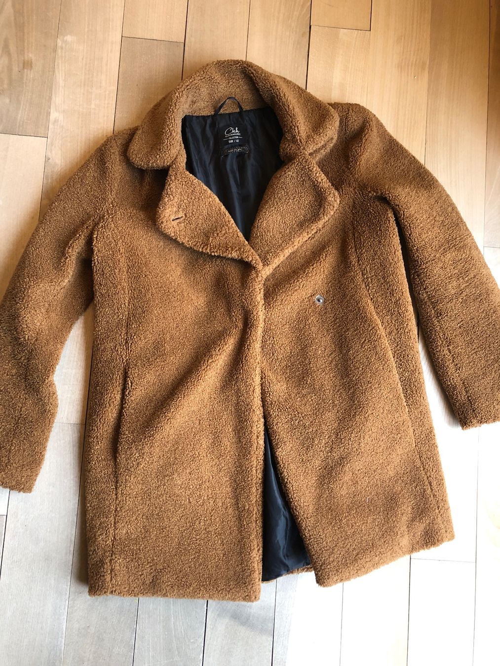 Cappotti: Teddyfell Mantel Gr. 40, warmer Wintermantel – Usato da Winterthur venduto da elorianina