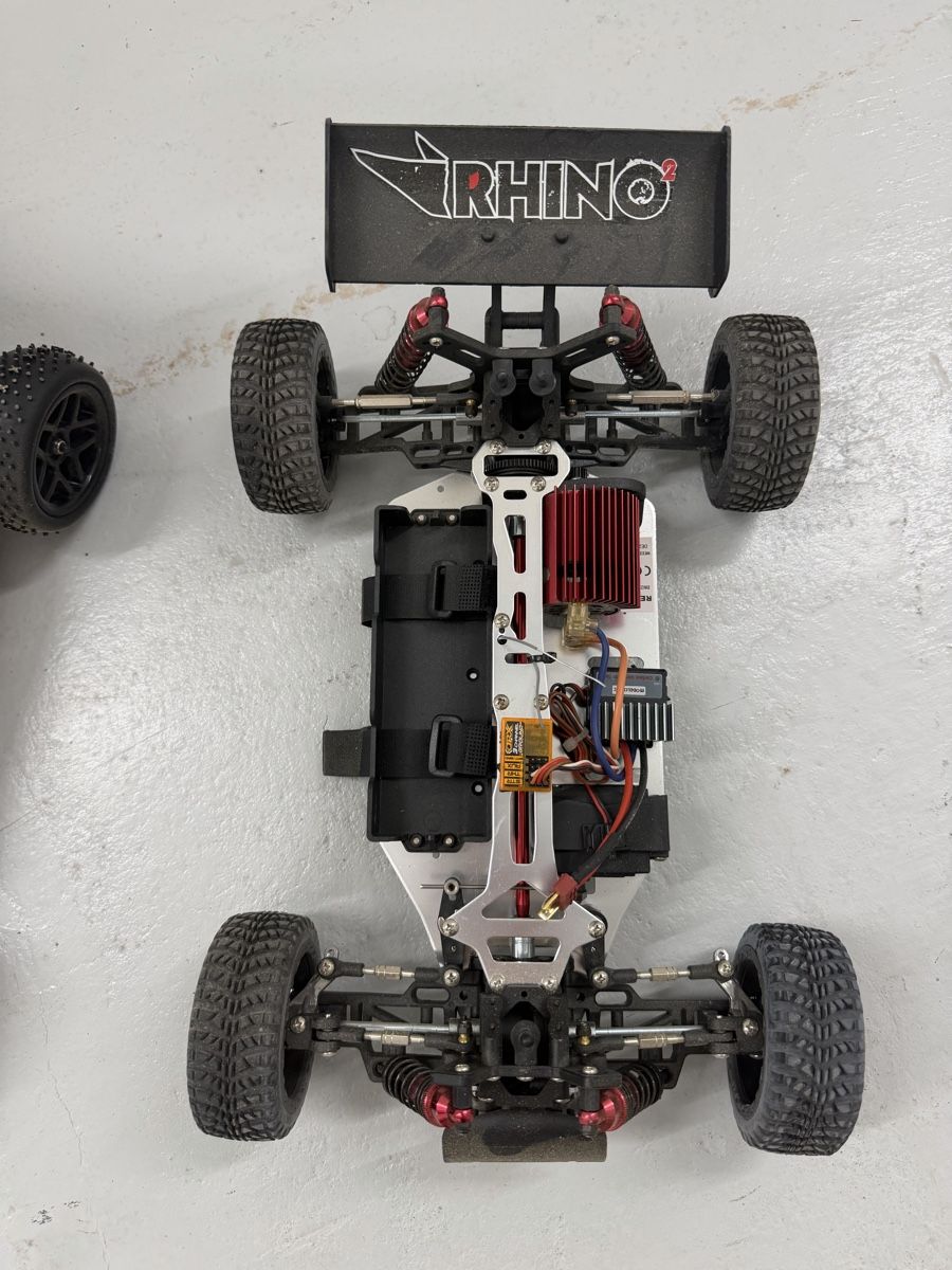 RC Kits de montage: RC-Auto Konvolut 1:10 – D'occasion à Wangen an der Aare par Flo_kaufm 3