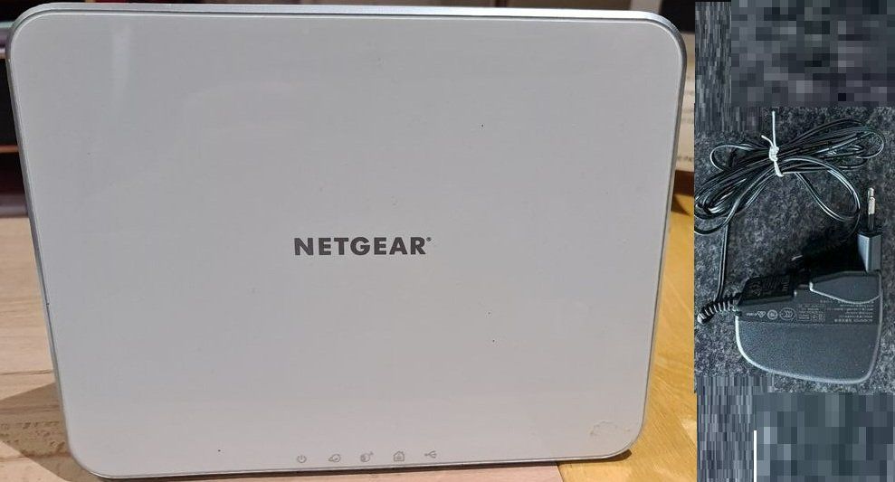 Netgear Modem & Router: Netgear Arlo Base Station VMB3000 – Original Arlo Hub – Usato da Zuchwil venduto da Beppe_25.3 1
