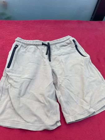 Junge Shorts neu 158 beige