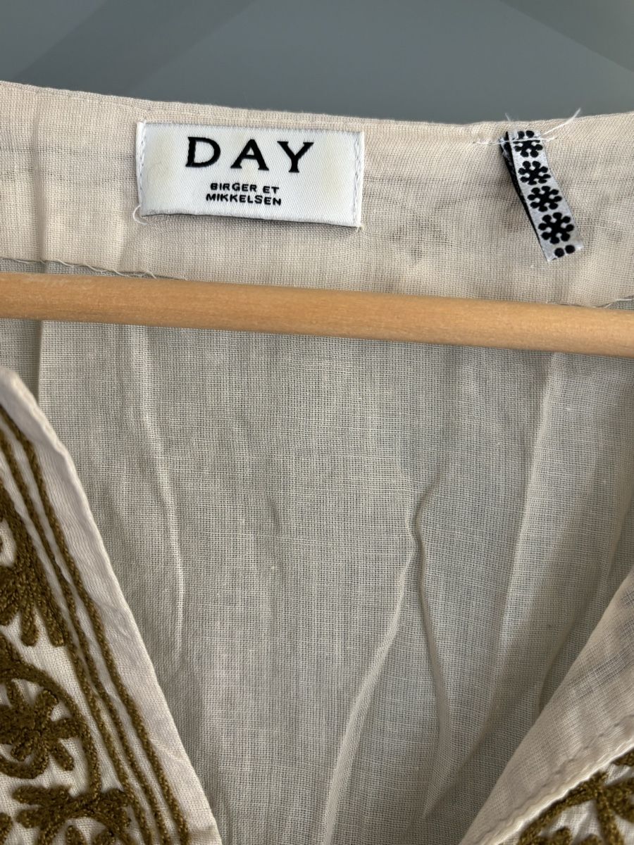 Camicette: DAY Boho Bluse bestickt Baumwolle Gr. 38 beige – Usato da Zürich venduto da divewhites01 3