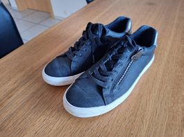 Schuhe Schwarz