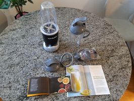 Nutribullet Mixer Smoothie Maker Schwarz mit Zubehoer