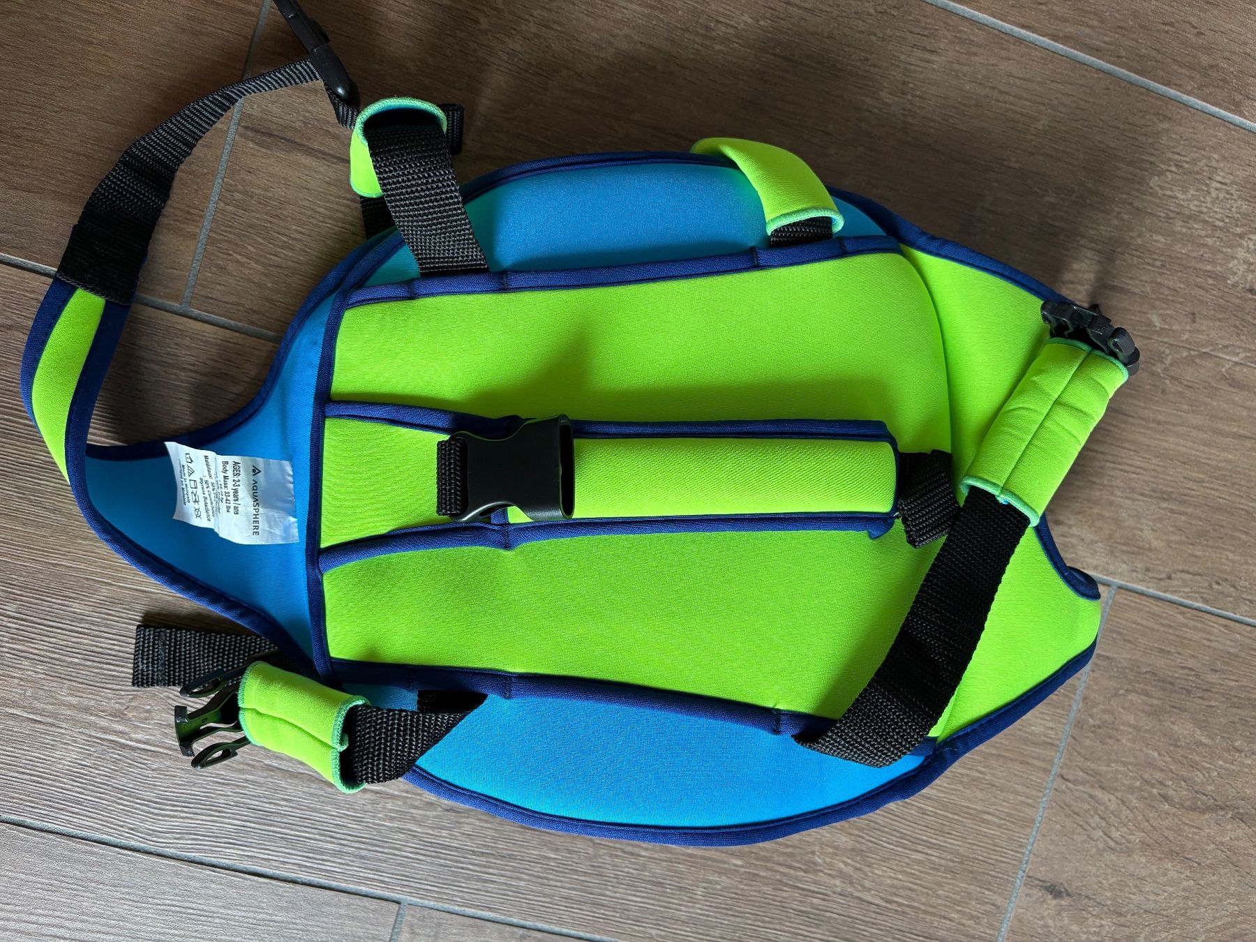 Gilets de sauvetage: Schwimmweste für Kinder – D'occasion à Ganterschwil par crt_8h66 1