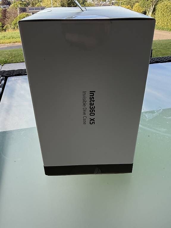 Lampade & Macchine fotografiche: Invisible Dive case Insta 360 X5 neu OVP – Usato da kreuzlingen venduto da hel_v9zj 1