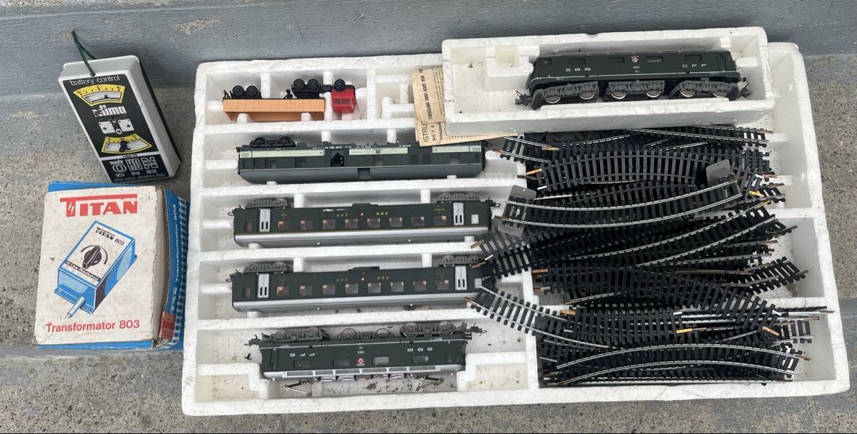 Lima Trains électriques:  Lima Modelleisenbahn  – Défectueux à Gretzenbach par Centaurov10