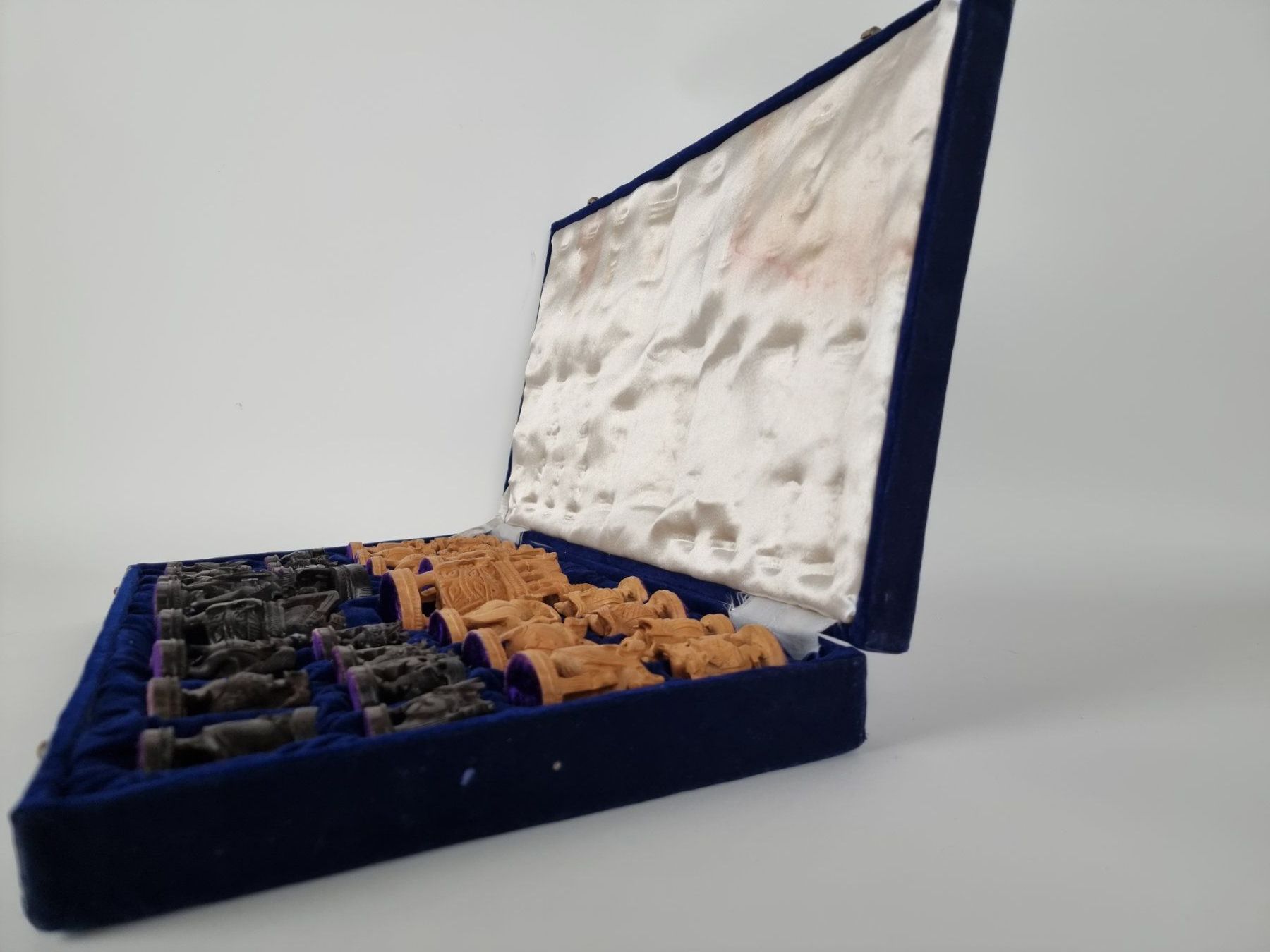 Giochi: Traditionelles indisches Rajasthani- Schachspiel – Usato da Urtenen-Schönbühl venduto da Restwert_Schoenbuehl 5