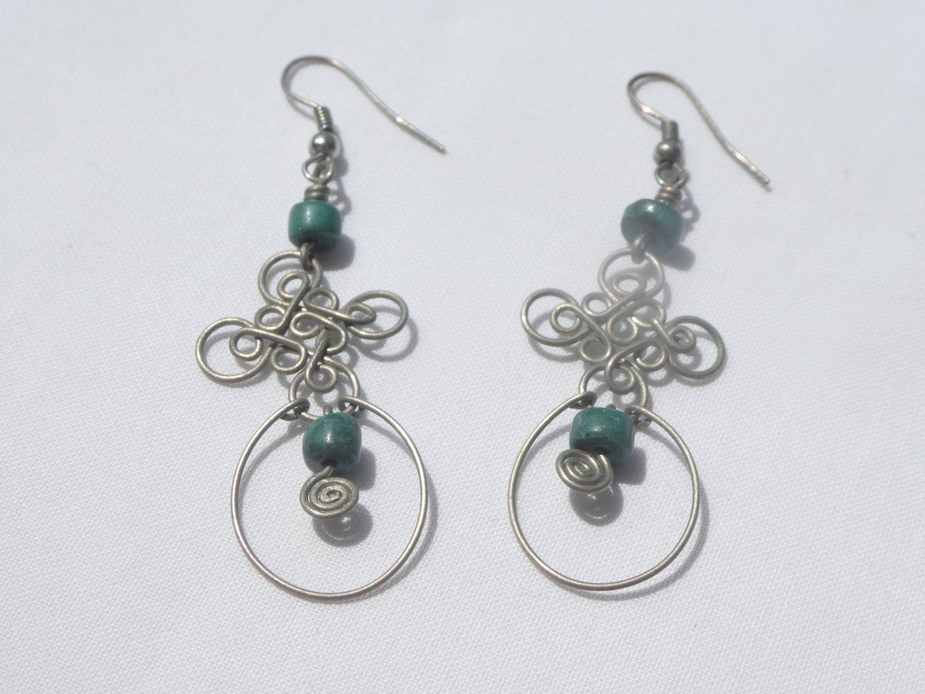 Orecchini pendenti & Orecchini a lobo: Vintage Ohrhänger, Modeschmuck – Usato da Gattikon venduto da kaandooh