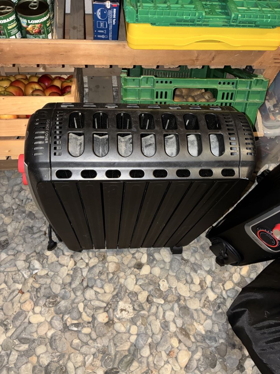 Radiatori: Elektrisch ÖL Radiator – Usato da Rorschach venduto da Paluan 1