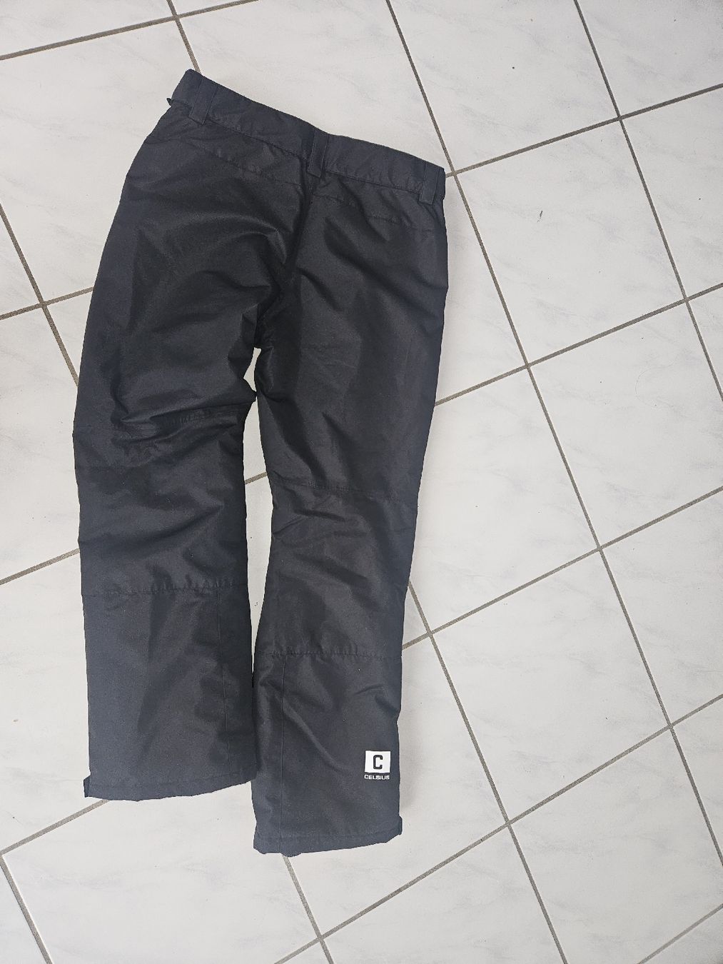 Completi & Tailleur: Celsius Skihose Damen L – Nuovo (secondo la descrizione) da Messen venduto da tinup 1