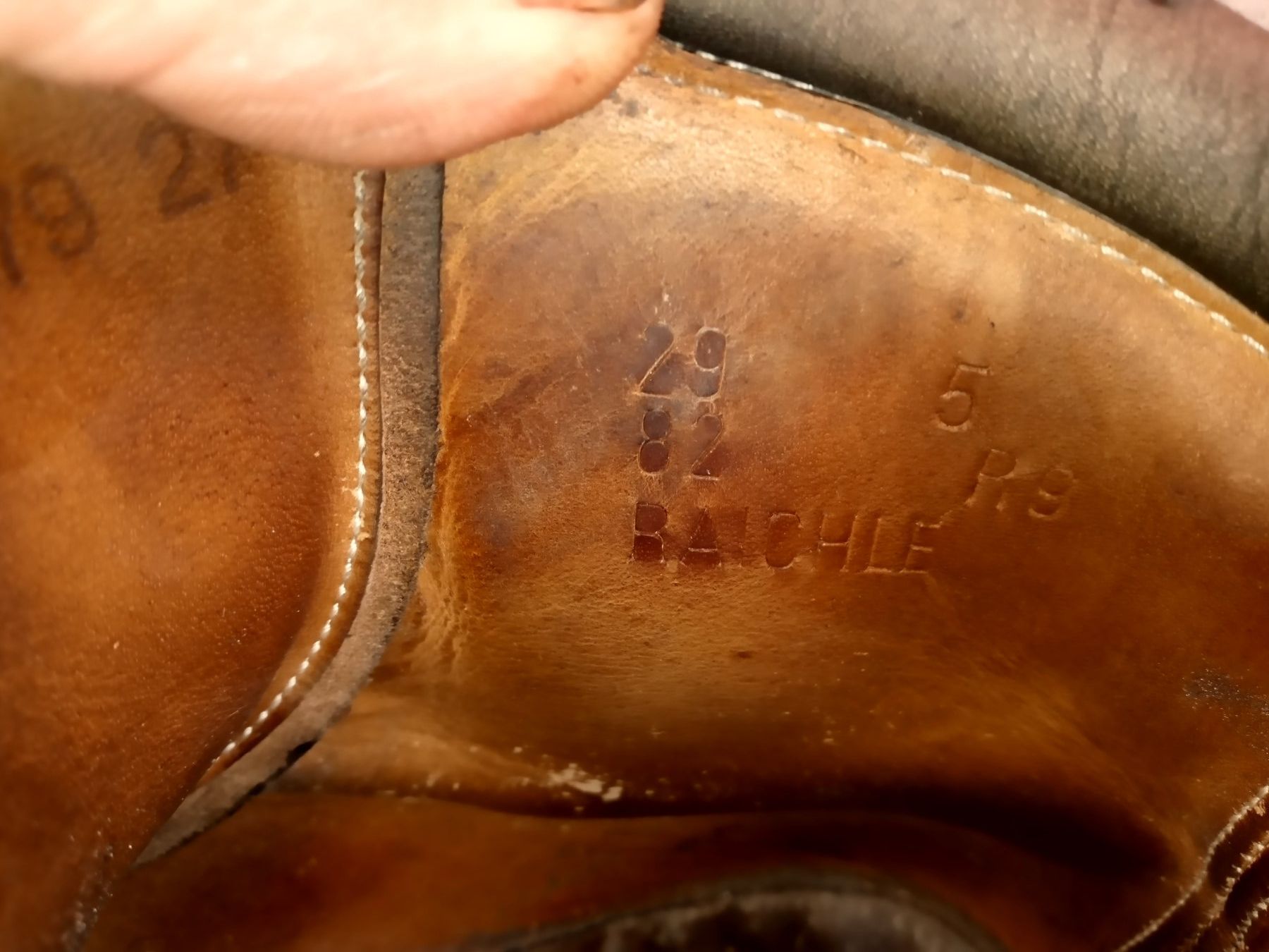 4Riders Scarpe da uomo: Militarschuhe Schweizer Armee grosse 29 – Usato da Prez-vers-Siviriez venduto da Monija70 5