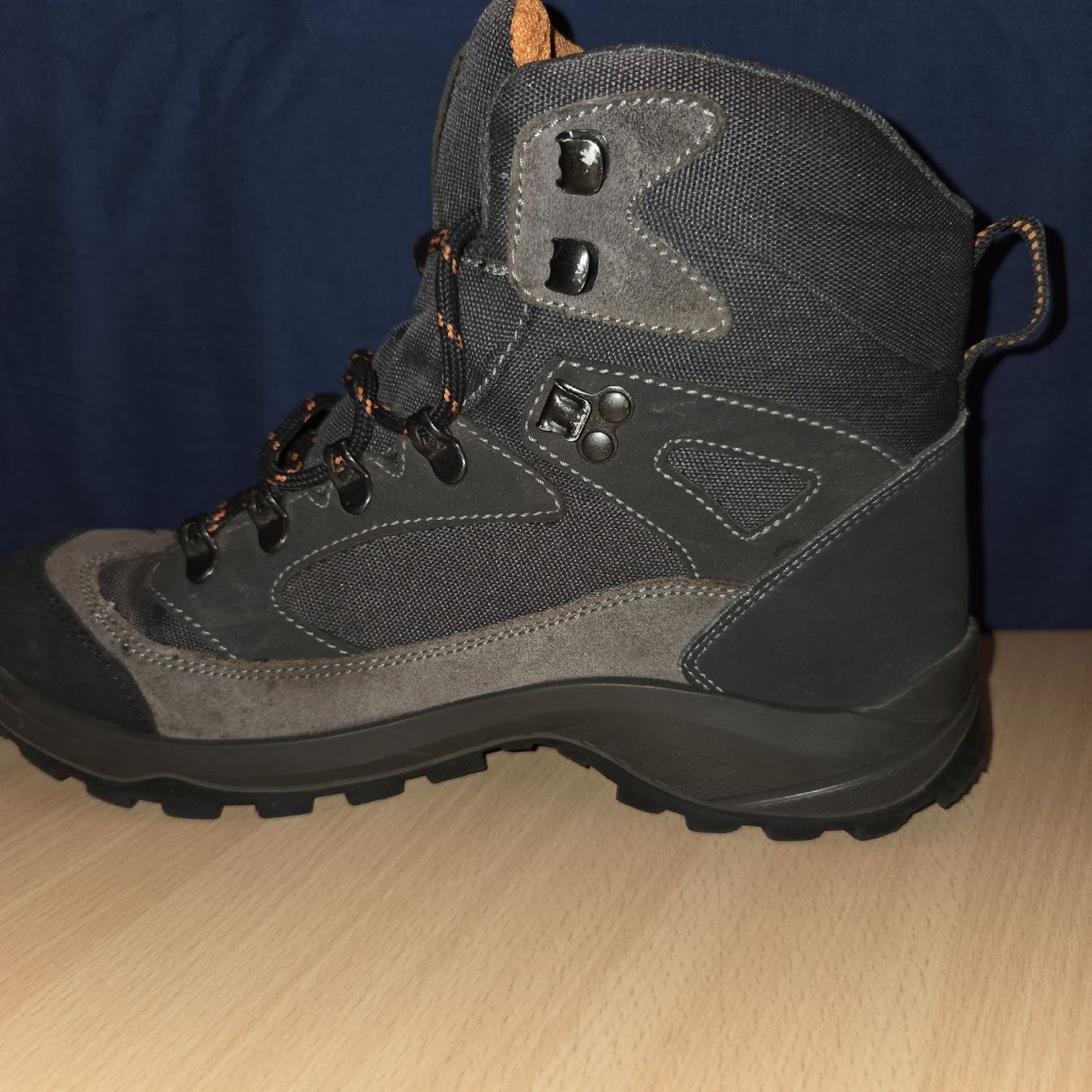 Herrenschuhe: Winterfeste Wanderschuhe, Grösse 40, neuwertig! – Gebraucht aus Kriens von gra_fhn7 2