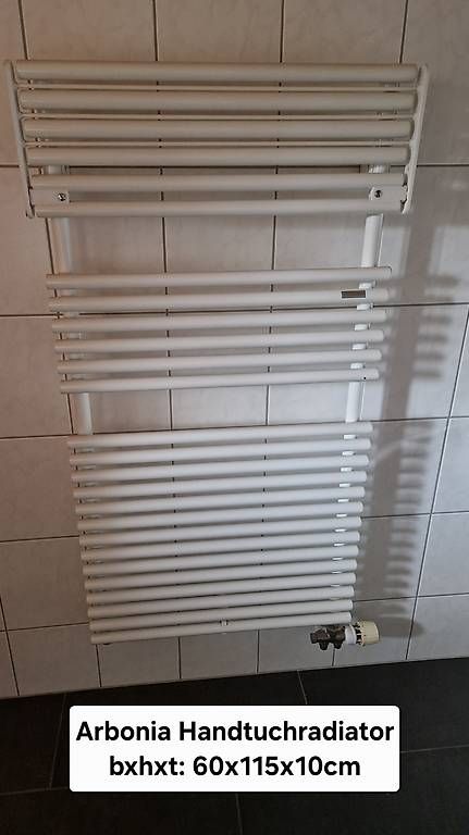 Heizgeräte: Handtuchradiator – Gebraucht aus Amden von nbloech