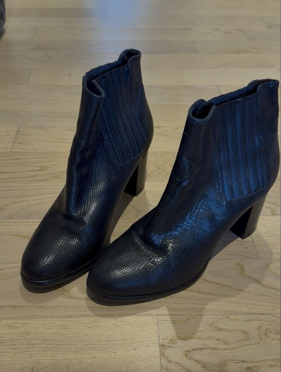 Scarpe da donna: Leder-Stiefeletten – Usato da Pfäffikon ZH venduto da m8330