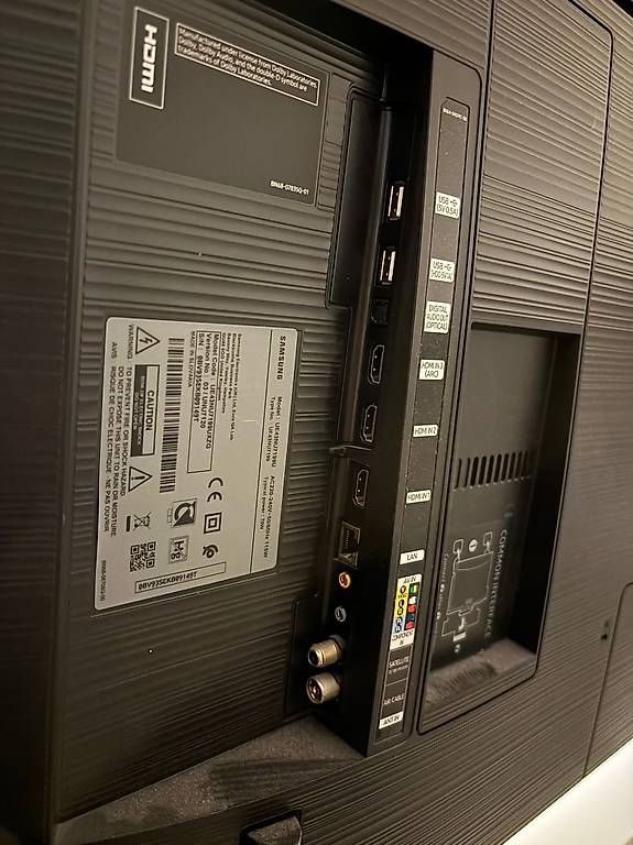 Samsung Televisori: Samsung TV 43" Flat UHD – Usato da Kriens venduto da janus17 3