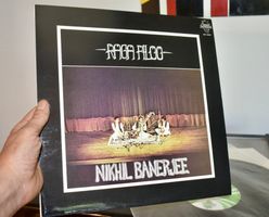 Nikhil Banerjee – Raga Piloo FRANCE 1975 EX-/EX
