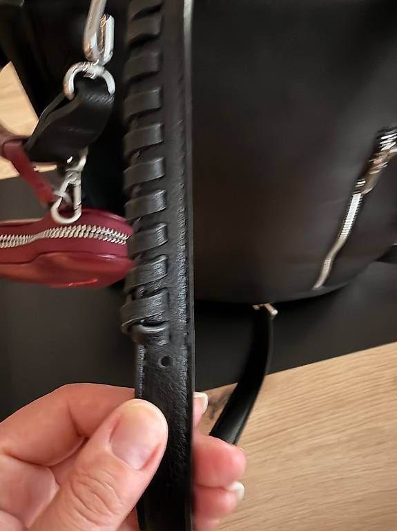 Desigual Borse da donna: Neue Desigual Rucksacktasche – Usato da Ziegelbrücke venduto da ailed.itram 3