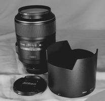 Nikon AF-S Micro-Nikkor 105mm f/2.8G IF-ED VR Makro