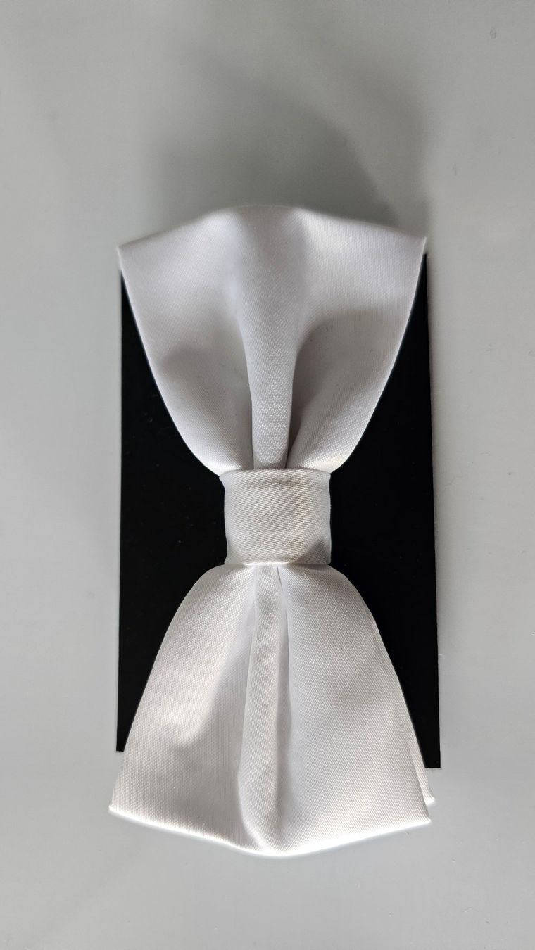 Cravatte: Fliege weiss satin neu u originalverpackt – Usato da Fehraltorf venduto da yan_t9yg 1