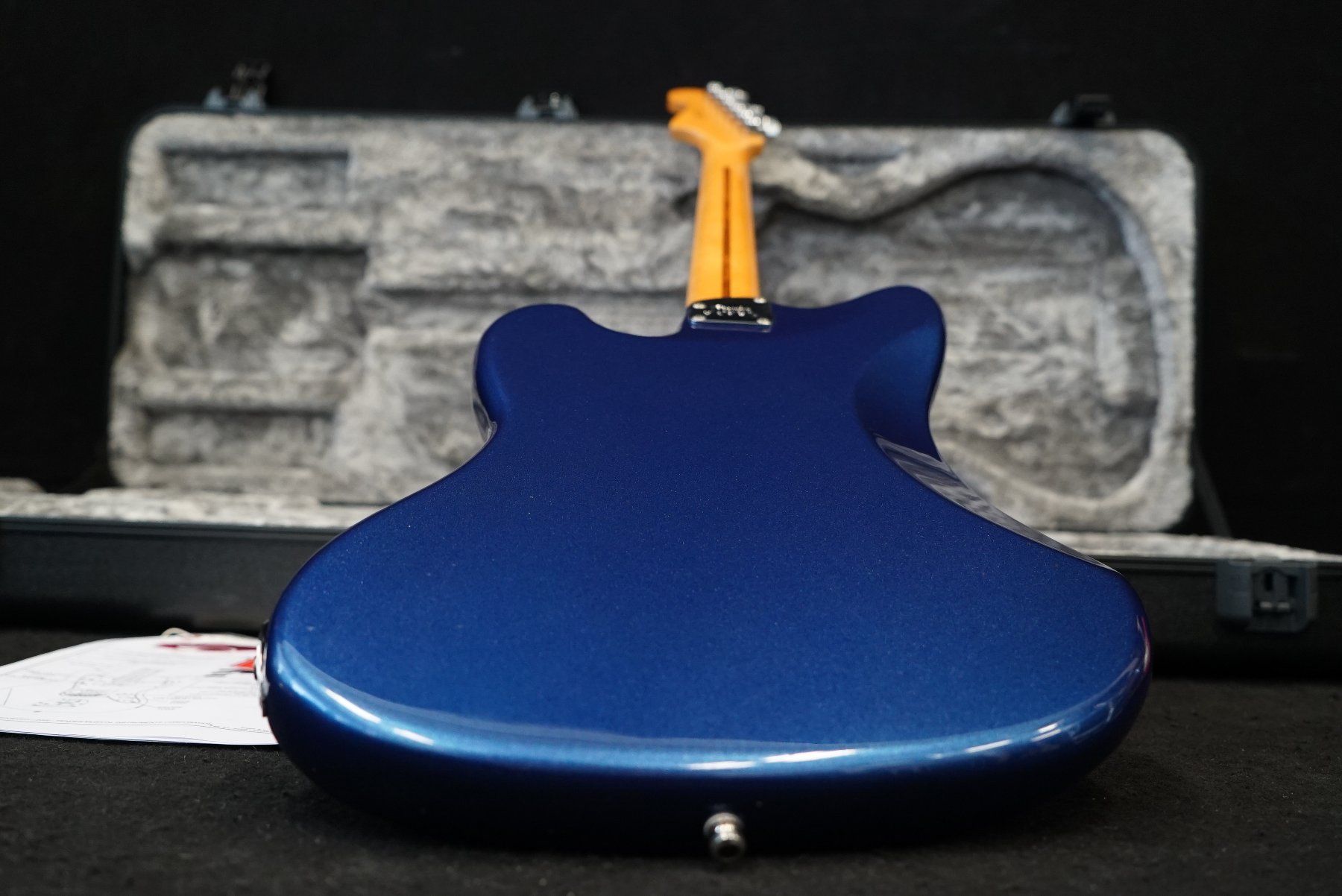 Fender Strumenti musicali: Fender American Ultra Jazzmaster - Maple Fingerboard - Cobra – Usato da Ortschwaben venduto da Musictrade 7