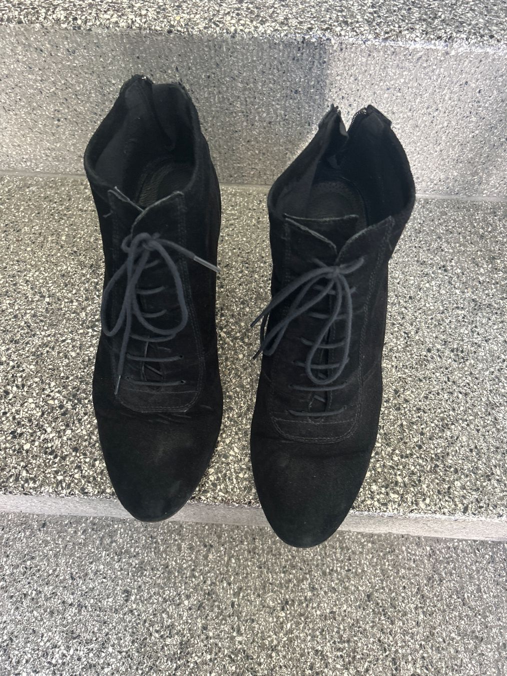Chaussures femmes: Schwarze Schuhe – Neuf (Voir description) à Zürich par 11Orchidee30