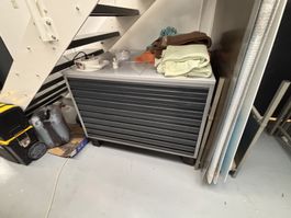 Planschrank aus Metall