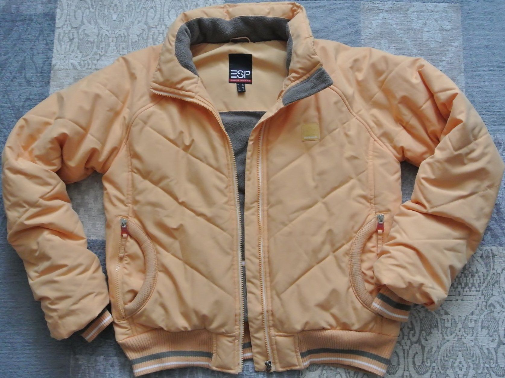 Esprit Giacche: Original 2000er Jahre Vintage ESPRIT Jacke Gr. M oder 40 – Usato da Zell ZH venduto da fossilchen 1
