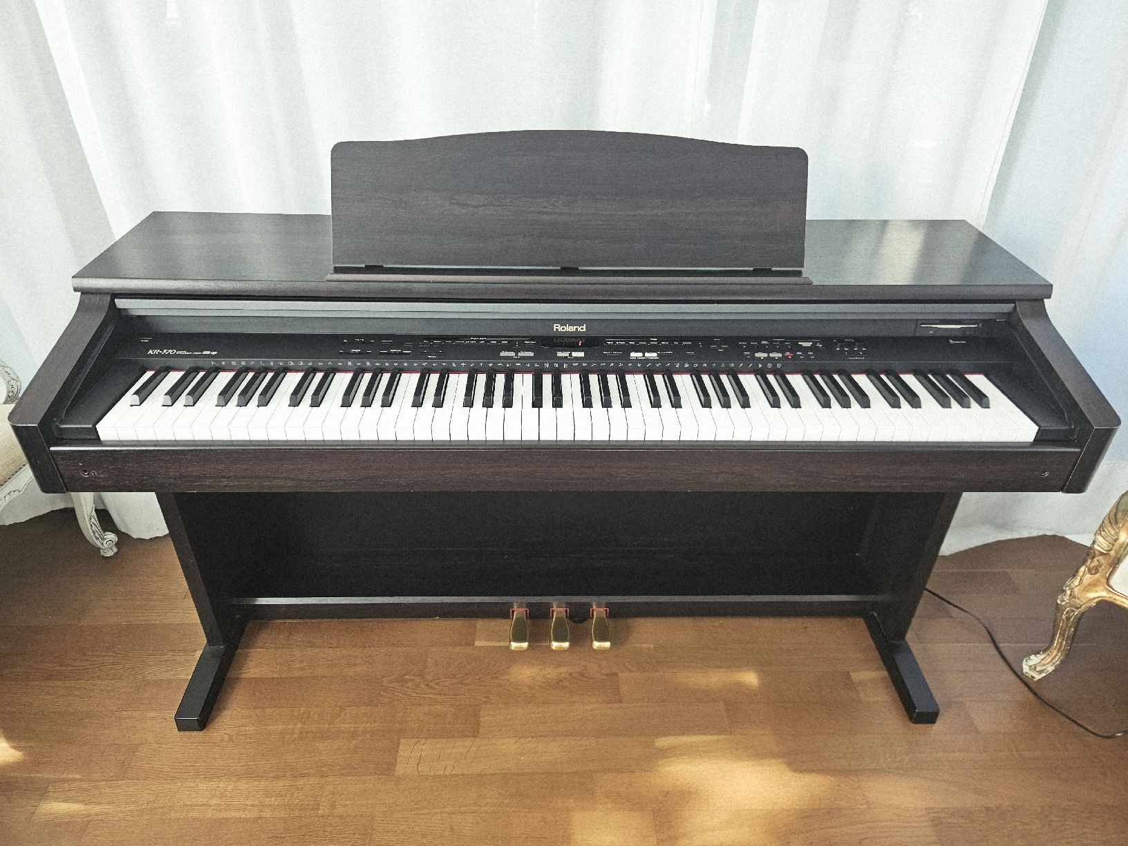 Roland Musikinstrumente: E-Piano Roland KR 370 – Gebraucht aus Cham von nimic01