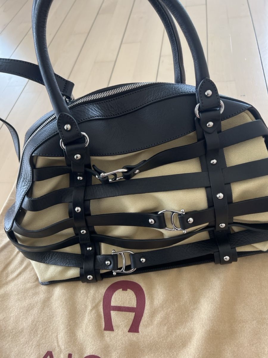 Aigner Borse da donna: Aigner Ledertasche schwarz beige mit Stoffeinsatz – Usato da Illnau venduto da evelineundamelie 4