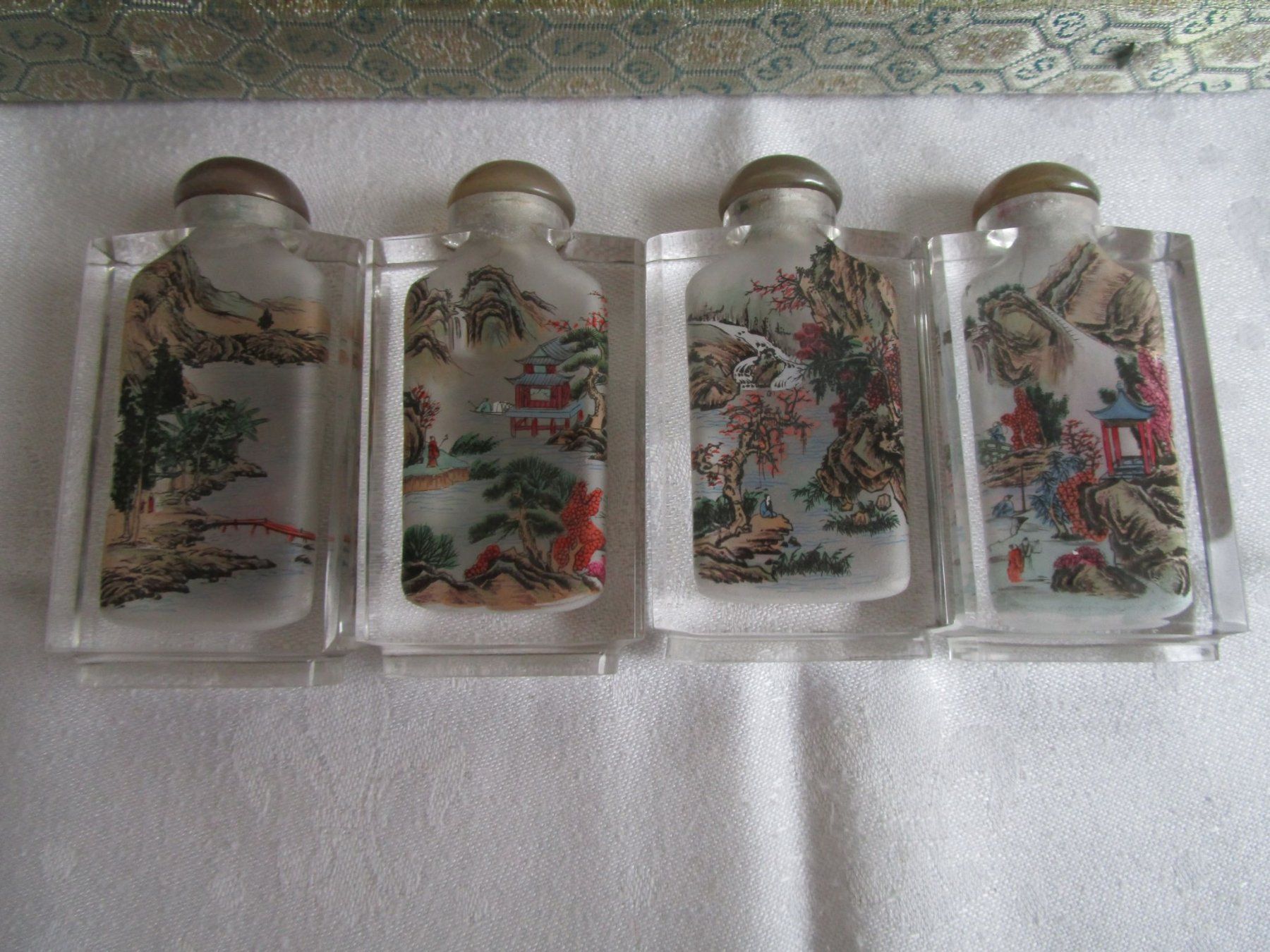 Flaconi: 4 Chinesische Snuff-Flaschen Glas handbemalt – Usato da Binningen venduto da mondoantico 2