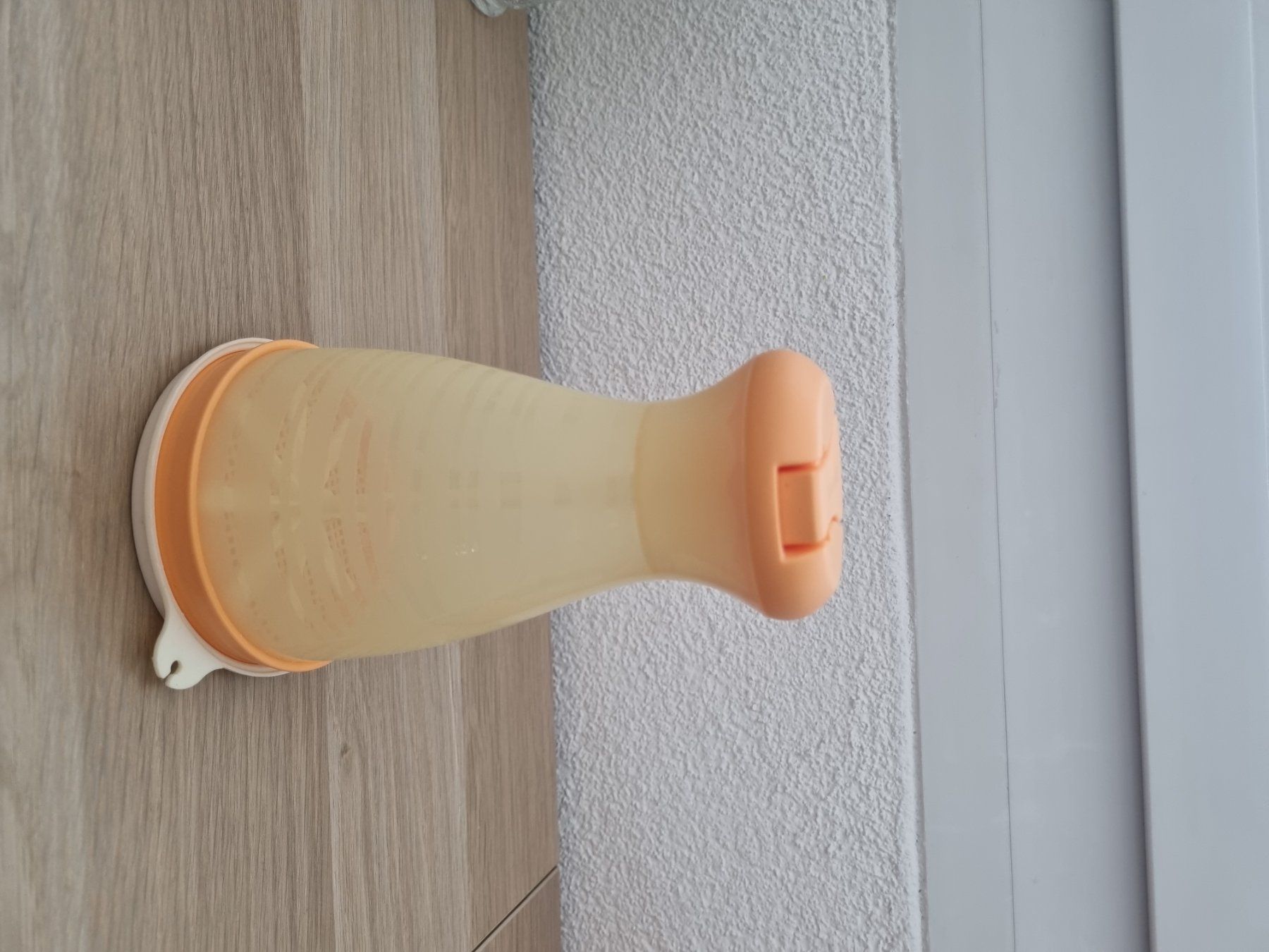 Tupperware Contenitori & Simili: Puderzuckerstreuer von Tupperware – Usato da Dintikon venduto da kat_fk6h