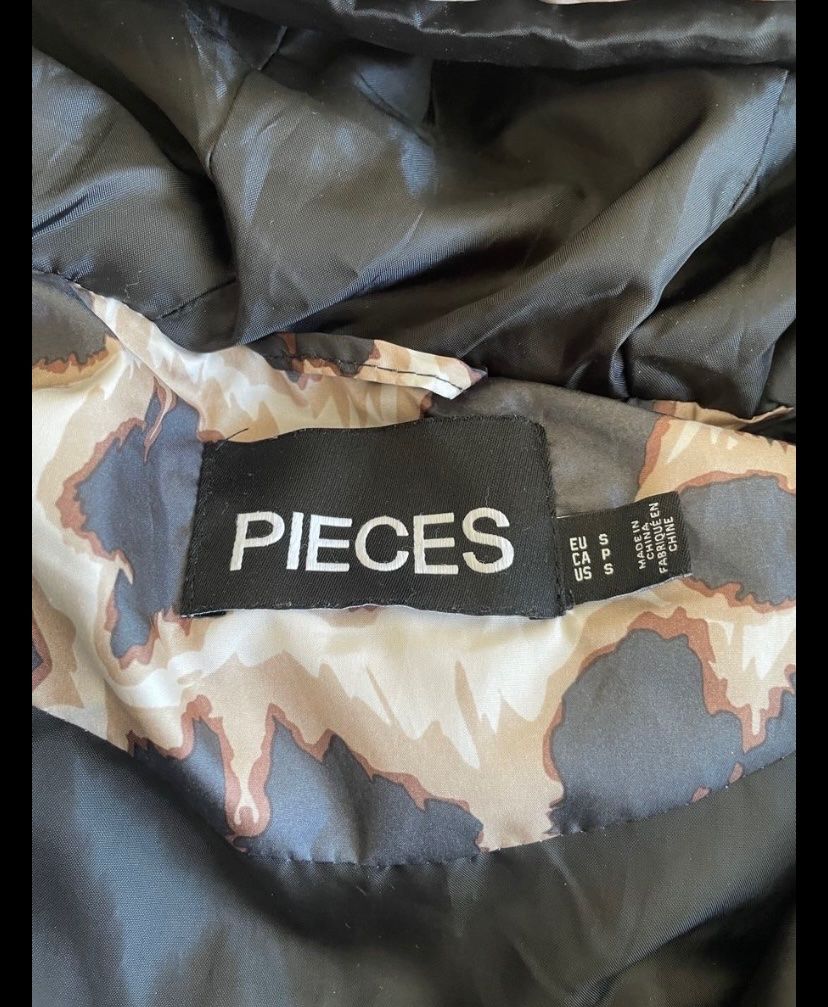 Gilet & Giacche senza maniche: Gilet/Weste in Animal Print – Usato da Alchenstorf venduto da ann_ppl8 2