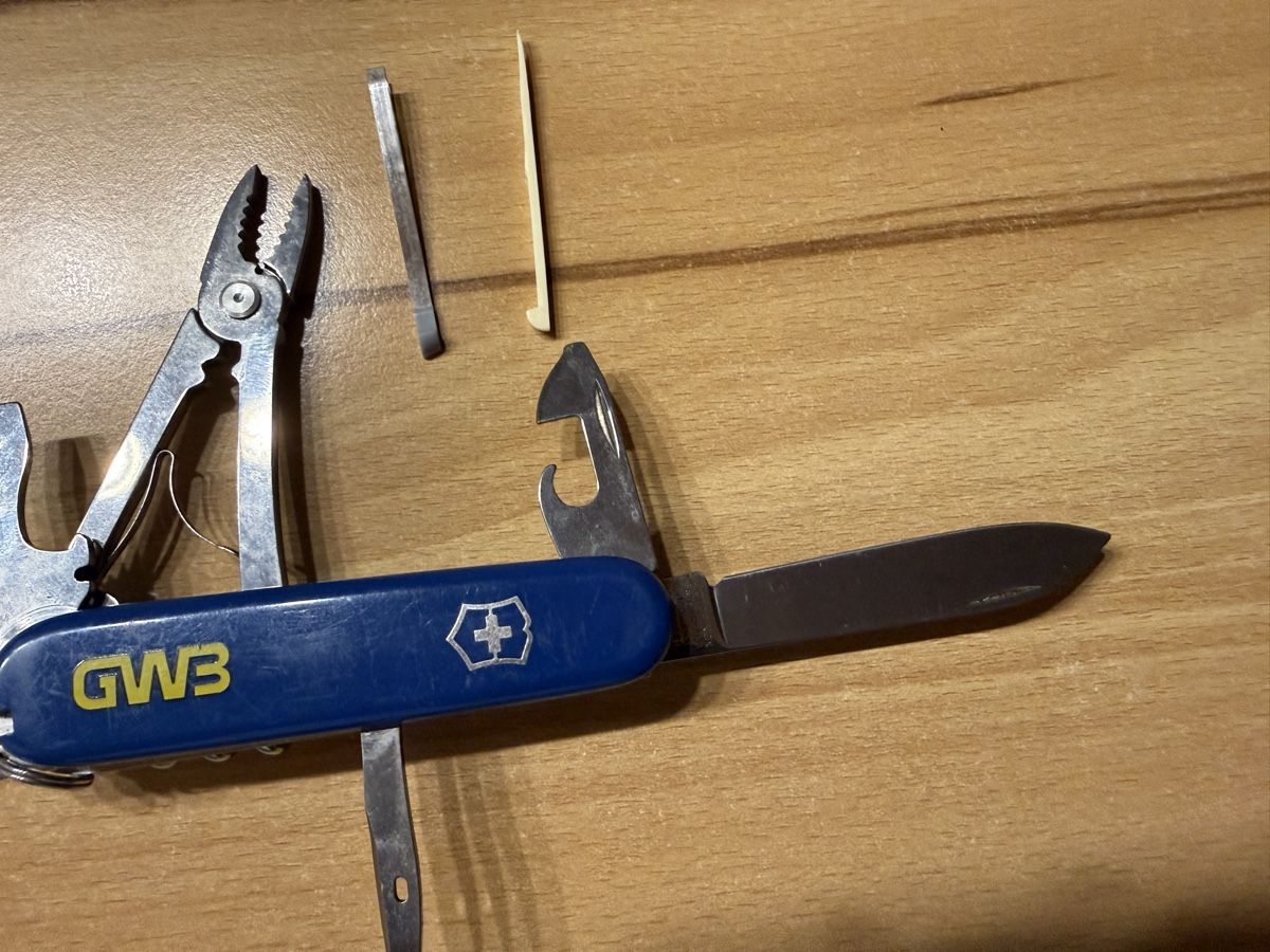 Victorinox Taschenmesser: Sackmesser Victorinix blau – Gebraucht aus Messen von Versber 3