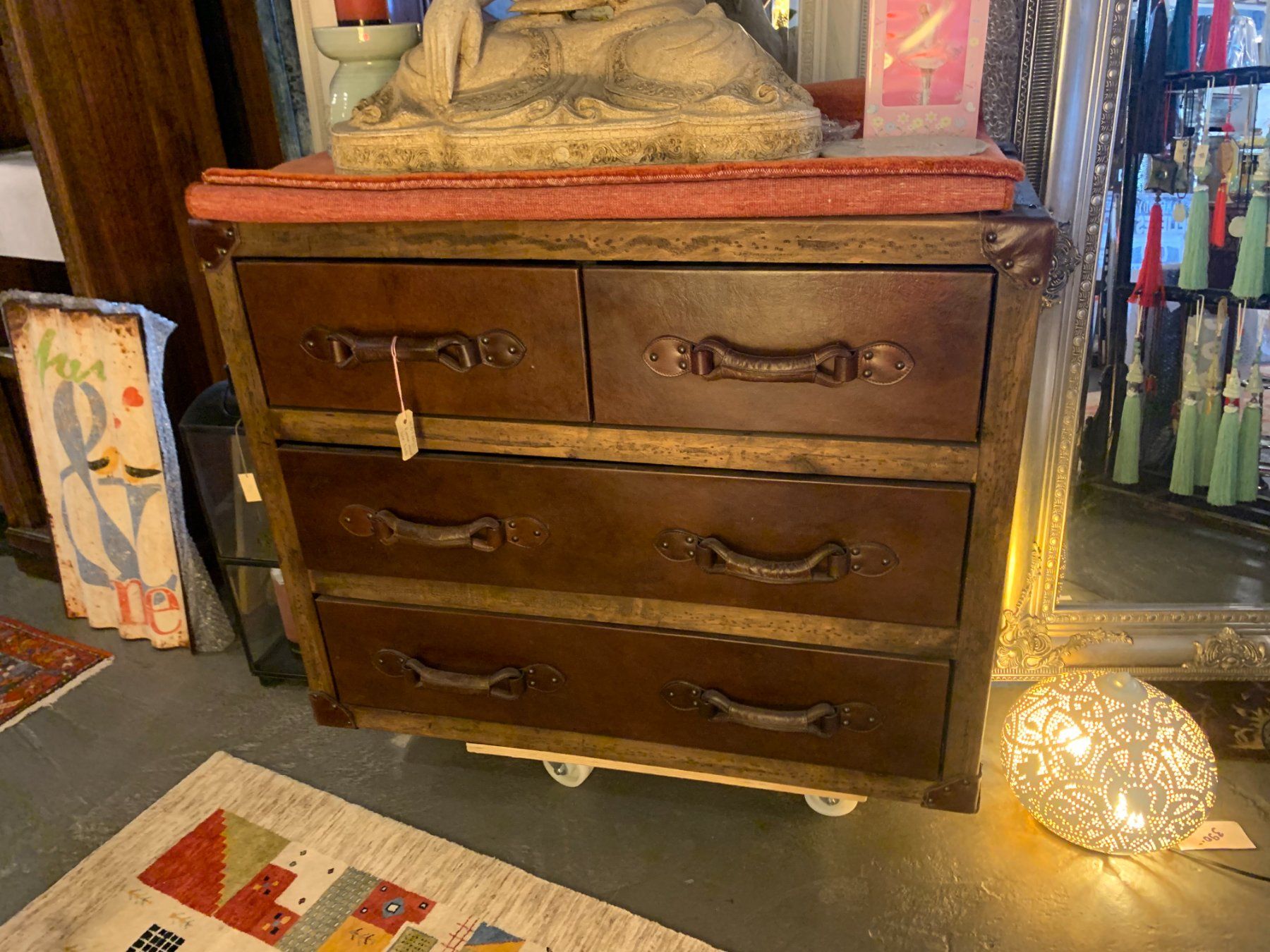 Kommoden: Vintage Leder Sideboard | LIQUIDATIONSVERKAUF – Neu (gemäss Beschreibung) aus Luzern von juliam_