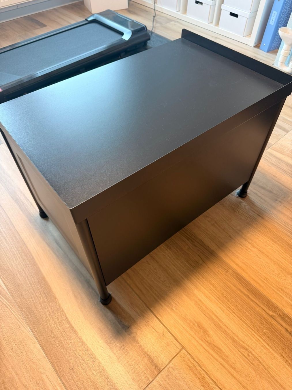 Cassettiere: Meuble de rangement en métal noir – Usato da Bressaucourt venduto da uba_rhf8 4