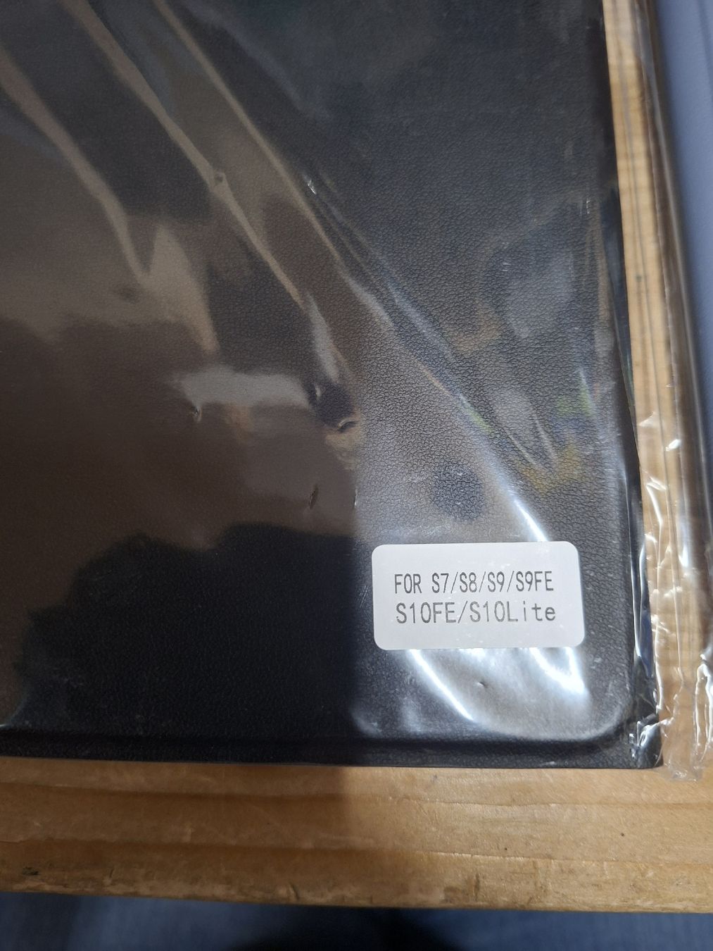 Samsung Tablettes PC: Tablet Hüllen, 2 Stück – Neuf avec emballage d'origine à Altdorf UR par mikilachen 1