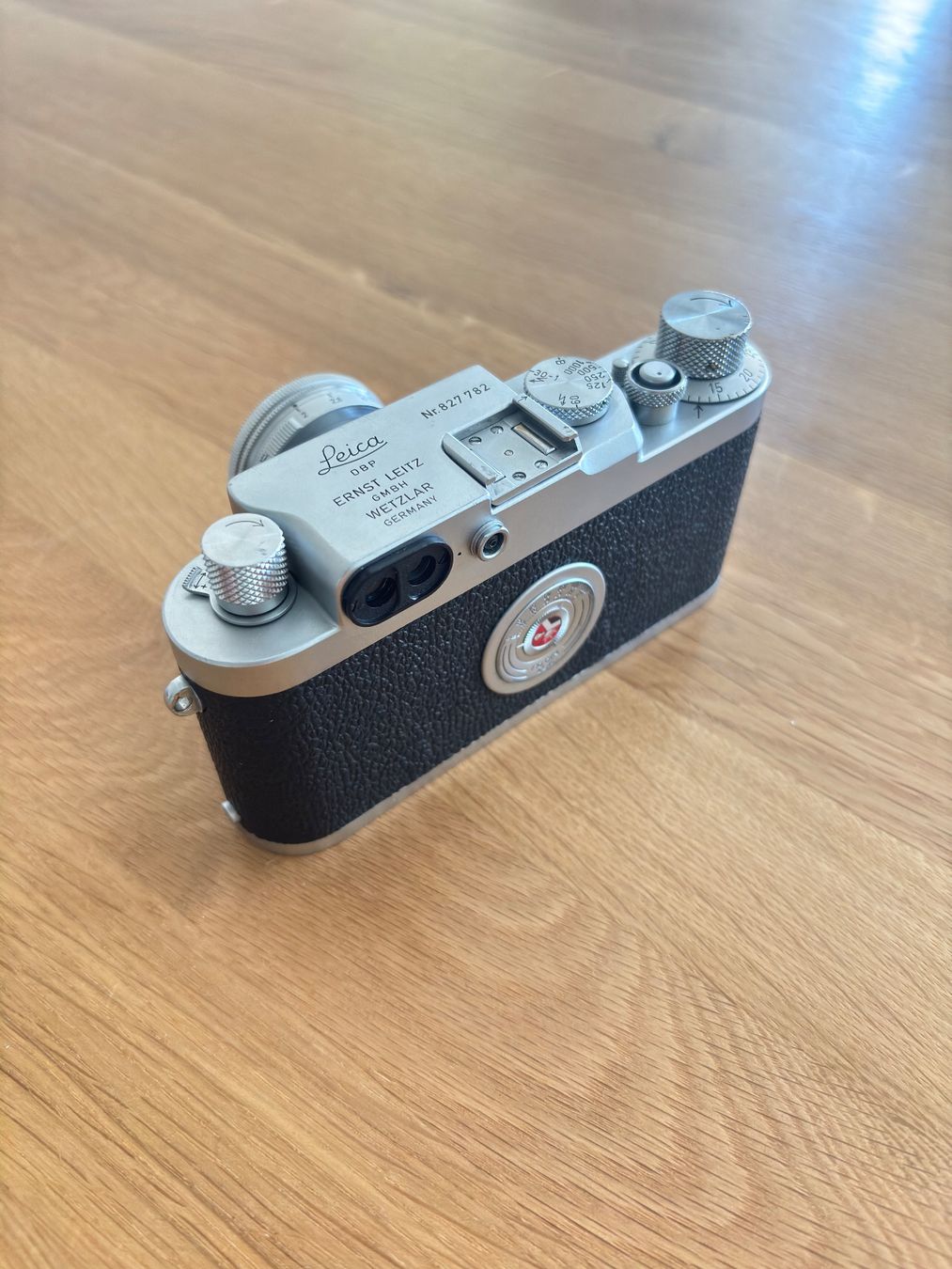 Leica Appareil photo: Leica IIIg / Summitar 50mm F2 – D'occasion à Savagnier par ChrisBott 1