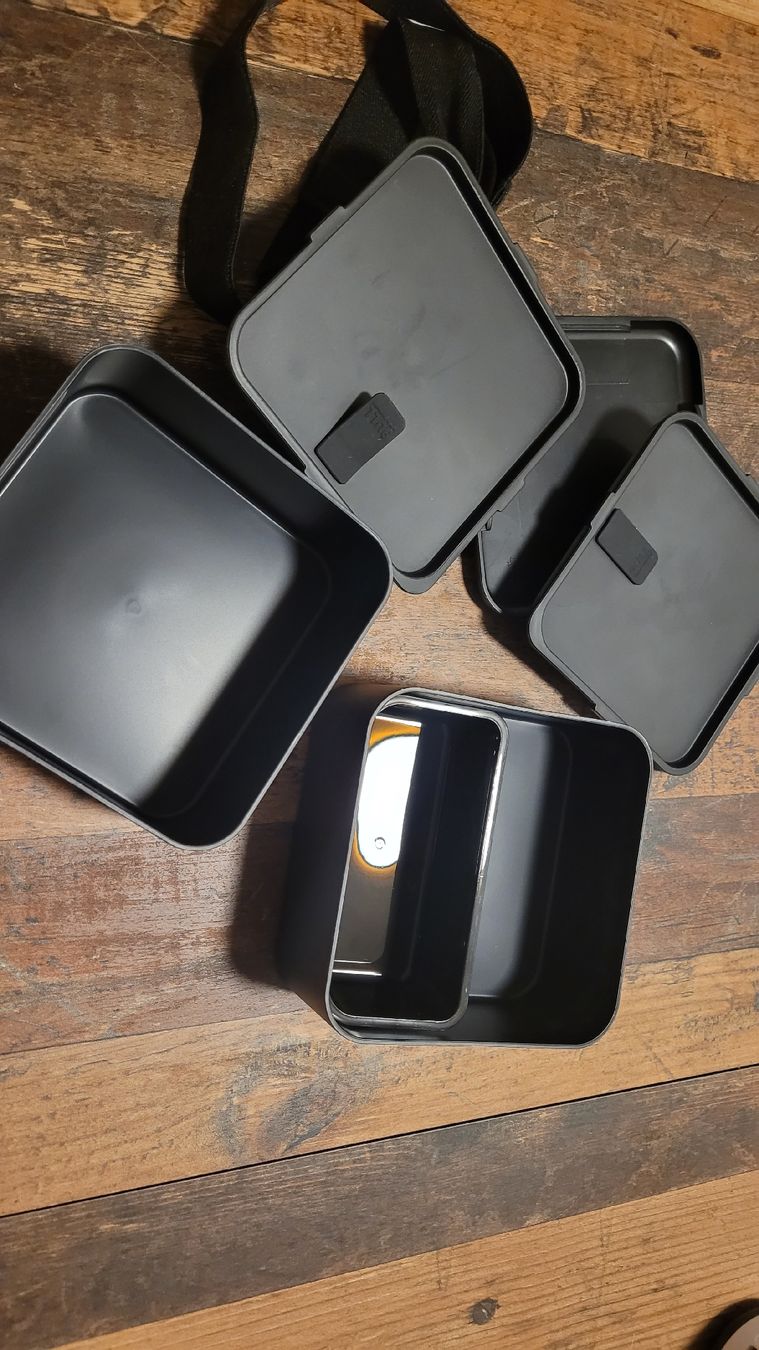 Monbento Contenitori & Simili: Monbento Bento Box schwarz neu & unbenutzt – Nuovo e nell'imballaggio originale da Brugg AG venduto da Ela_Obi 2