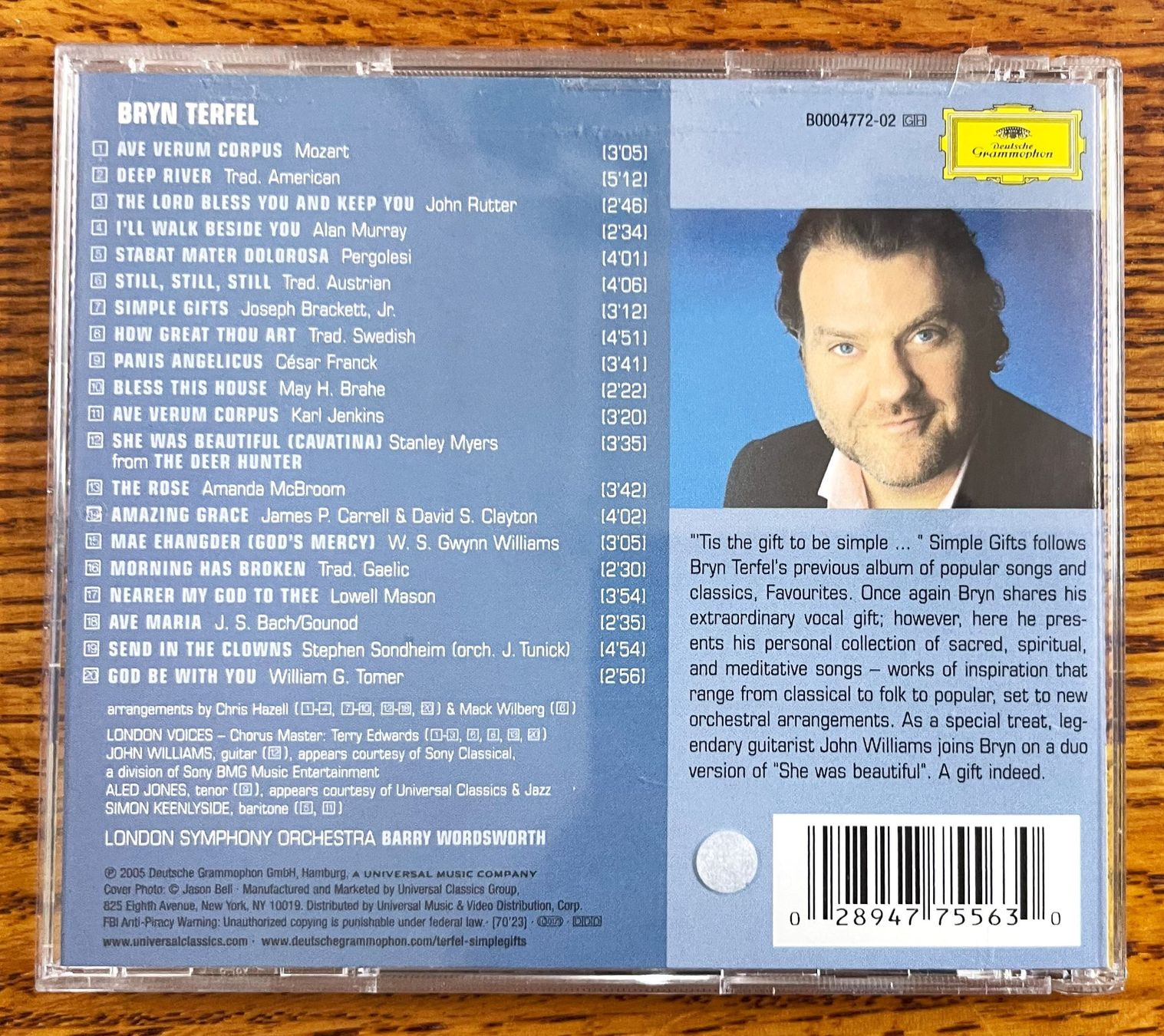 CD: BRYN TERFEL: SIMPLE GIFTS CD – Usato da Oftringen venduto da Vucki 1