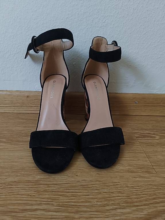Scarpe da donna: Wunderschlne High Heels 37 – Usato da luzern venduto da fab_ndc2 1