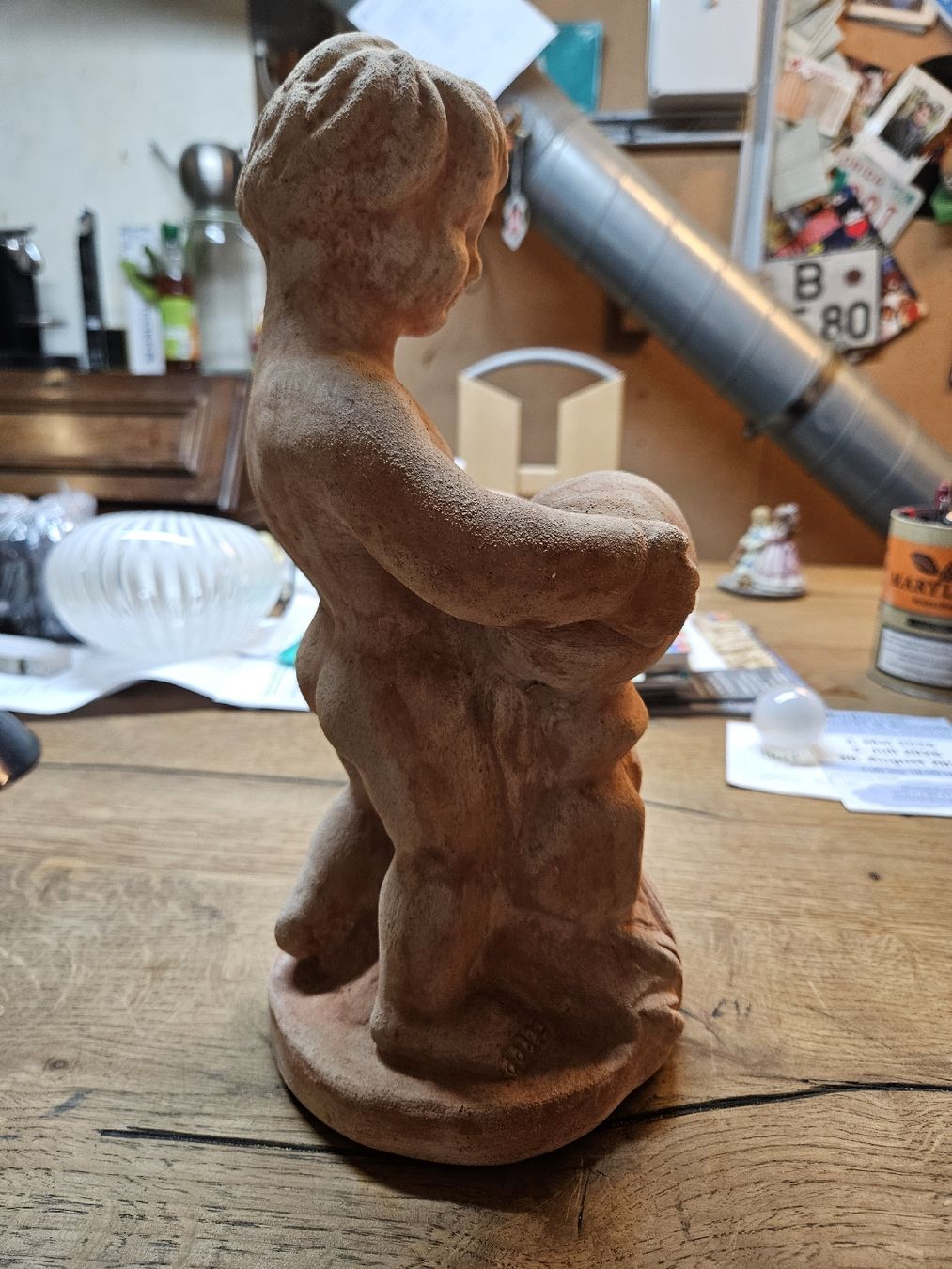 Figuren: Terrakotta Figur Putto mit Krug (D) – Gebraucht aus Rorschach von TimelessTrading 1