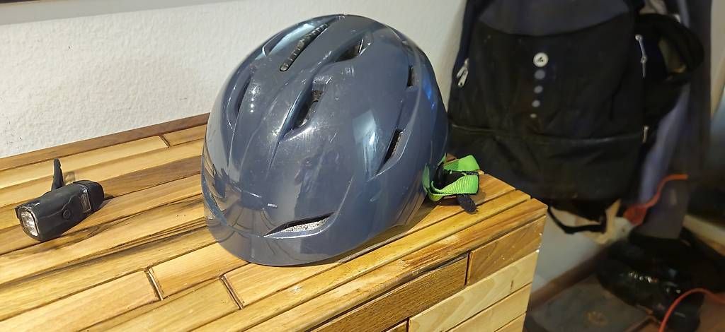 Caschi: Helm  – Usato da Frenkendorf venduto da fel_vpj8