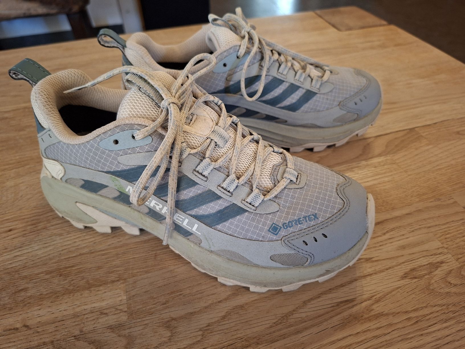 Merrell Damenschuhe: Merrell Damen Wanderschuhe Gore-Tex Grösse 37  – Gebraucht aus Leuk-Stadt von See_Lin 1