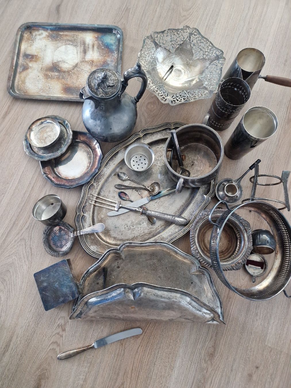 Tutte le decorazioni: versilberte Sache 7,8 kg – Usato da Zürich venduto da amza