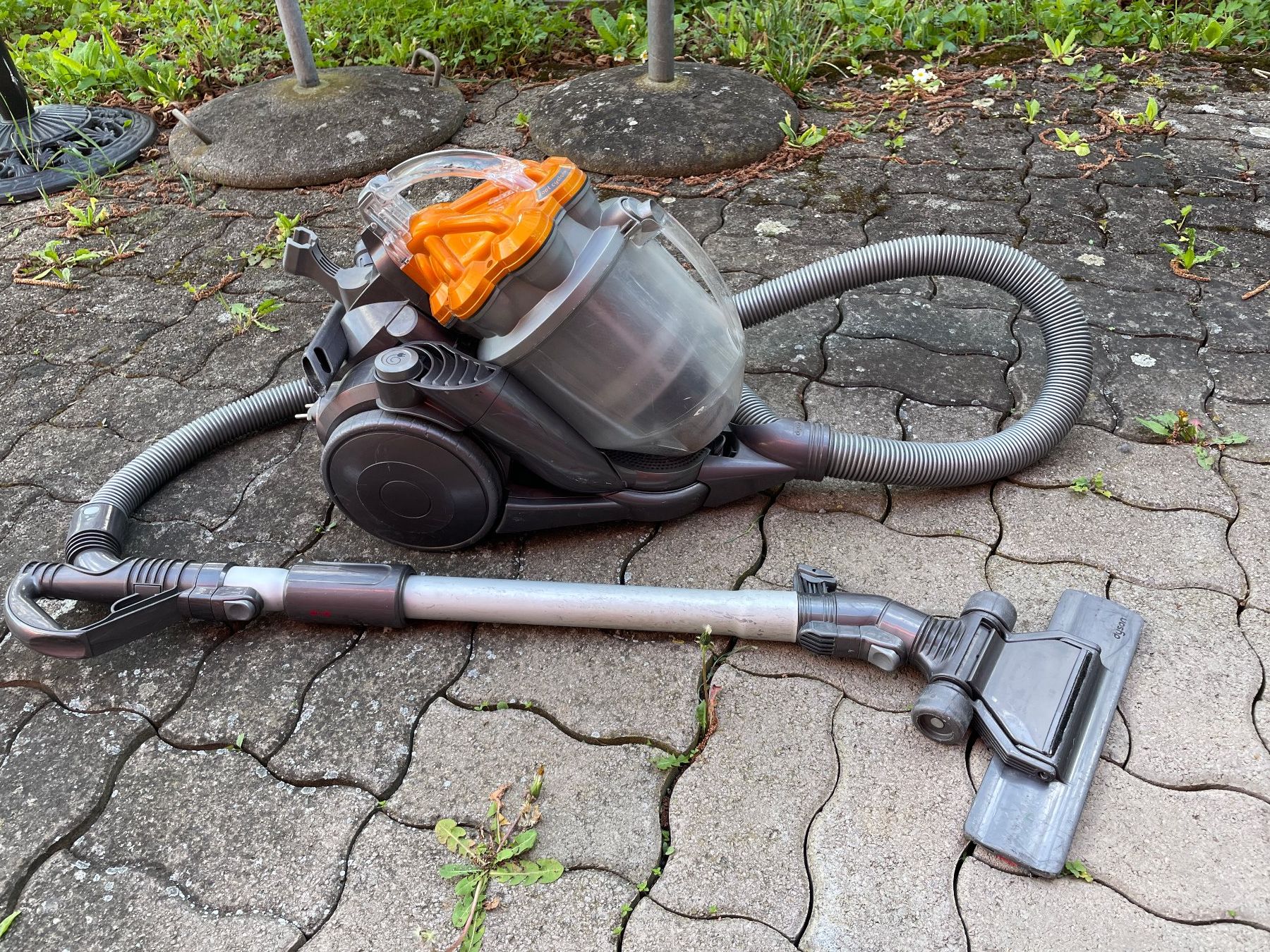 Dyson Staubsauger & Zubehör: Staubsauger DYSON DC19, Schlittensauger – Gebraucht aus Biberstein von Klingklang 2
