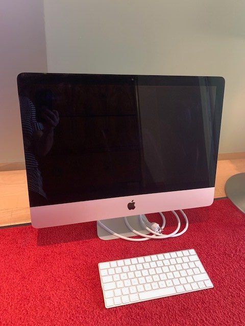 Apple PC: i Mac 2019 21'' 1 TB Top Zustand – Usato da Bülach venduto da cleo1804