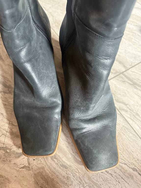 Damenschuhe: Alohas square toe black boot EUR 40 – Gebraucht aus Zürich von Aes_1290 4